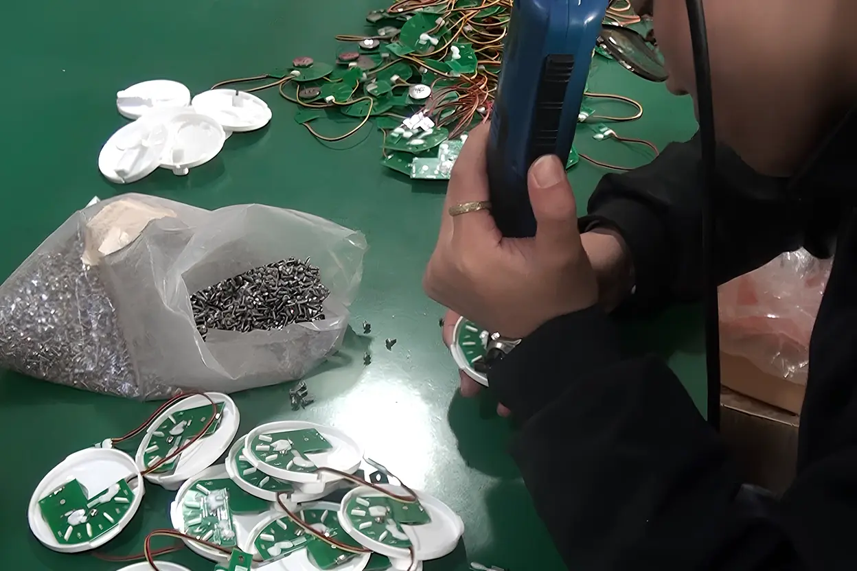 sub-carbonator assembly