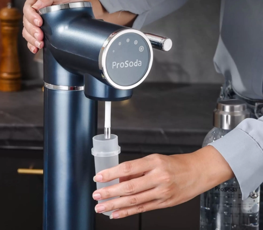G720 handle carbonation and pressure release design