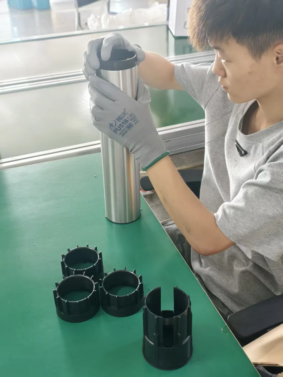 Metal body installation during G15 Pro production for the Brazilian order