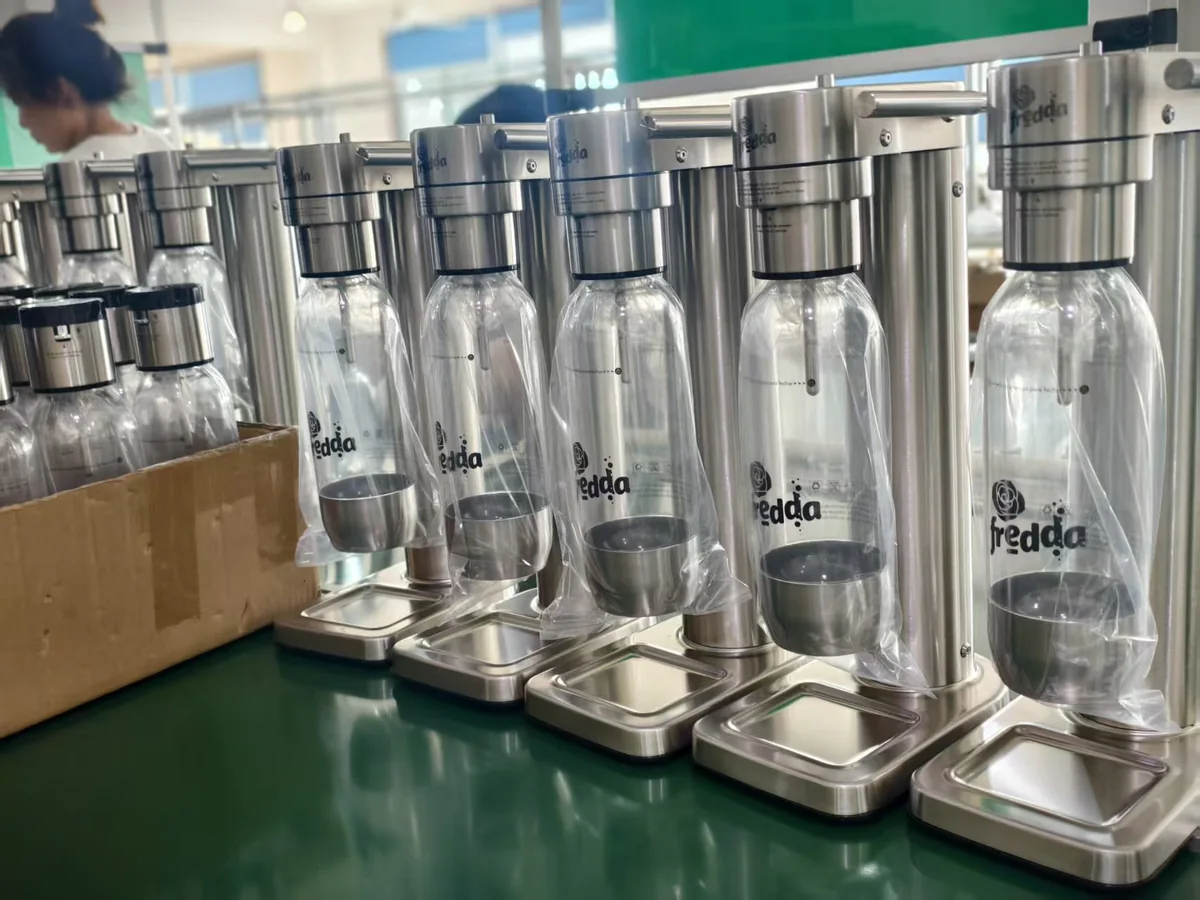 Finished private label G15 Pro soda makers for a Brazilian distributor