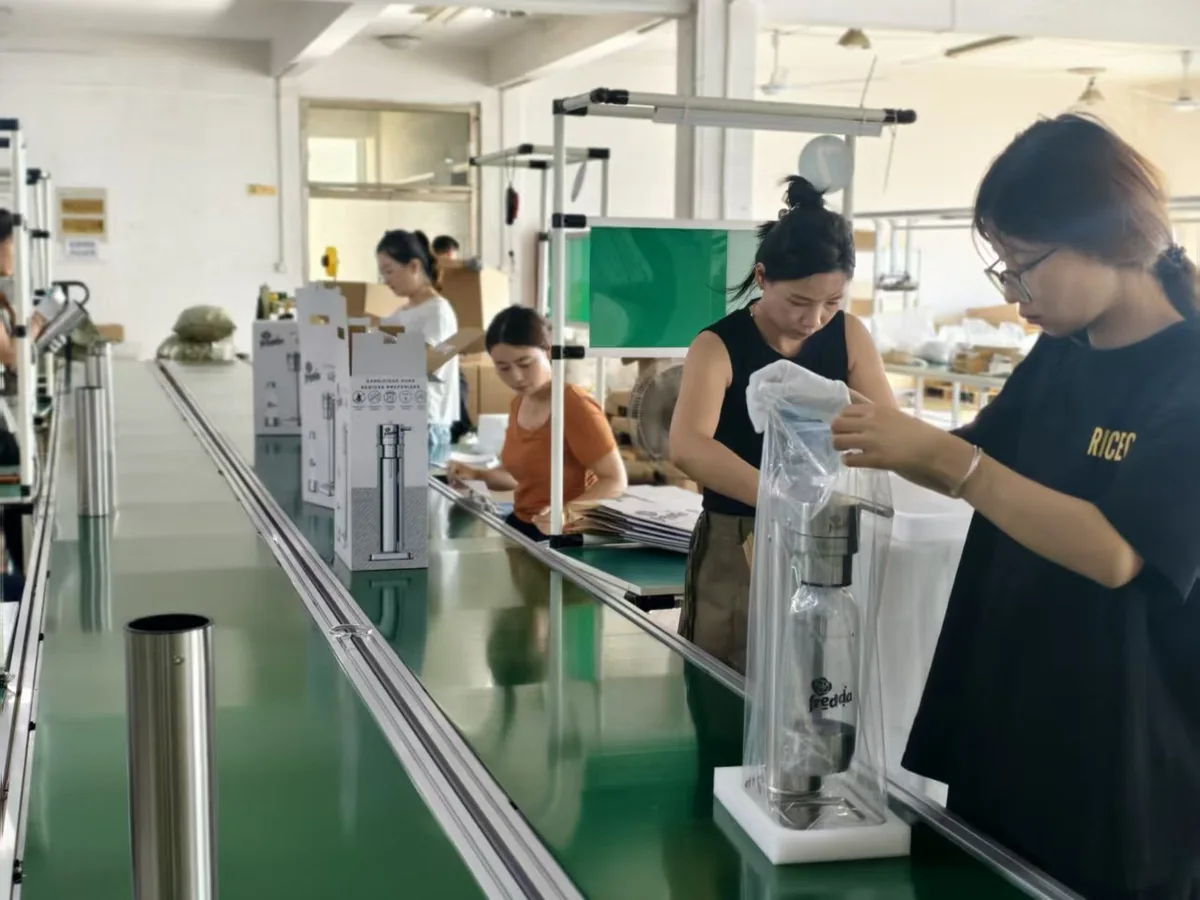 G15 Pro soda maker placed in a protective bag before carton packing